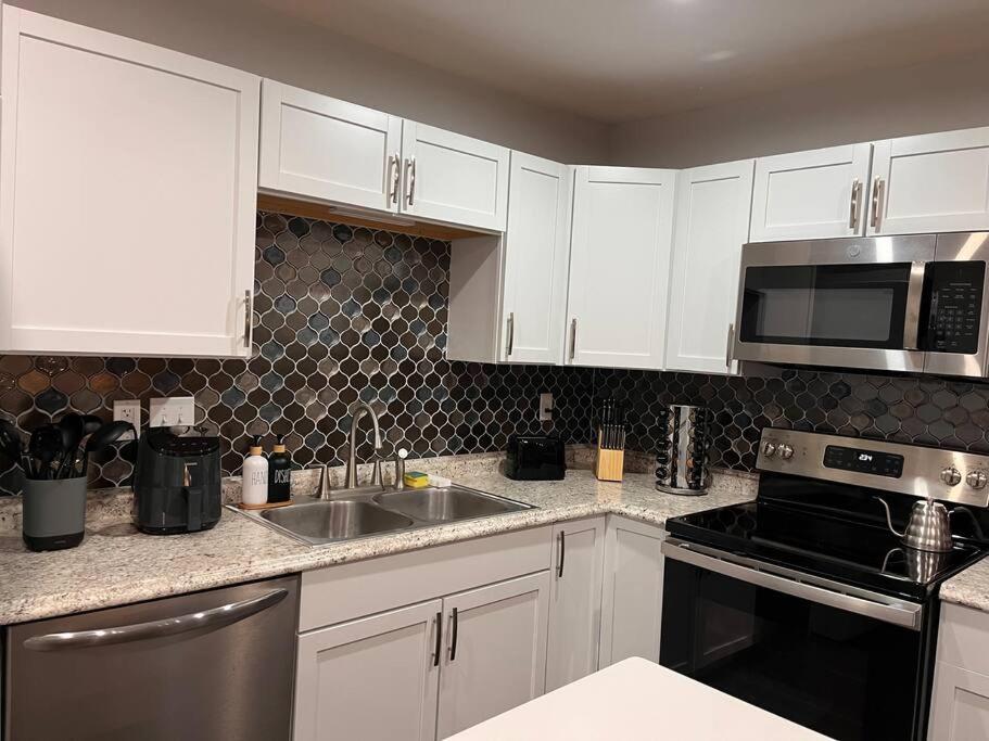 Healing Haven King Bed Suite Dallas Esterno foto